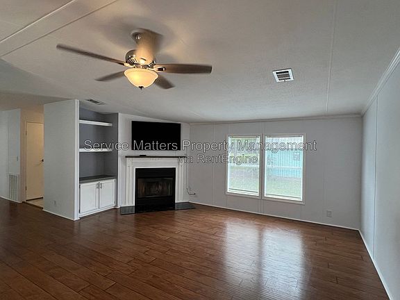 4th image of 8006 Malone Rd
