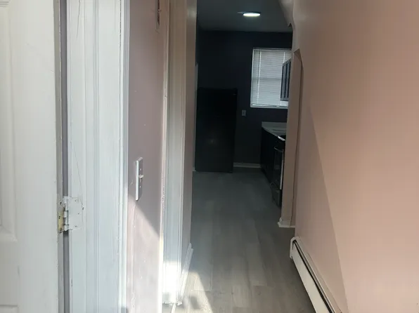 147 Henry St, New Haven, CT