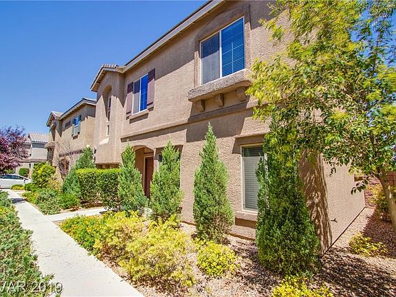 2nd image of 9555 Vega Carpio Ave