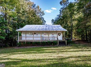 1037 N Crooked Creek Rd, Eatonton, GA 31024