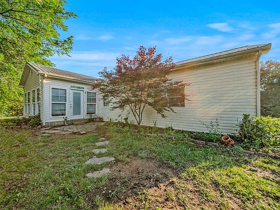 4th image of 2000 Myers Cove Rd