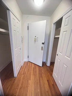 Rented by Voro New York | media 25