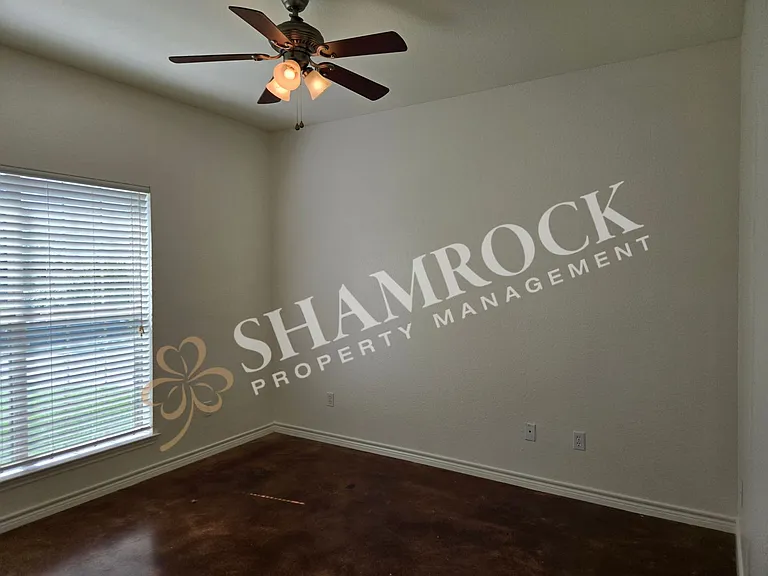 814 Chambers Creek Cir — Photo 13