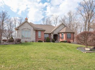 9985 Beech Dr, Cincinnati, OH 45231