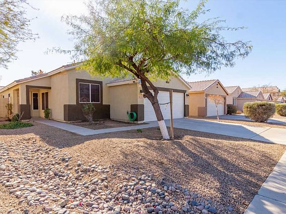 3rd image of 10437 W Palm Ln