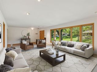 5212 Colonial Dr, Golden Valley, MN 55416