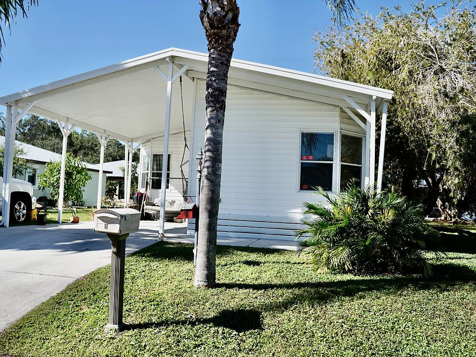 1st image of 3 Las Olas Ln