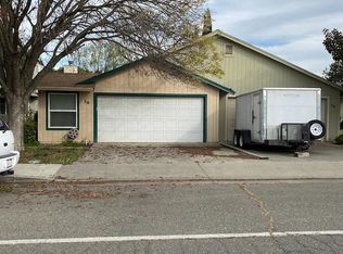 36 E Main St, Winters, CA 95694