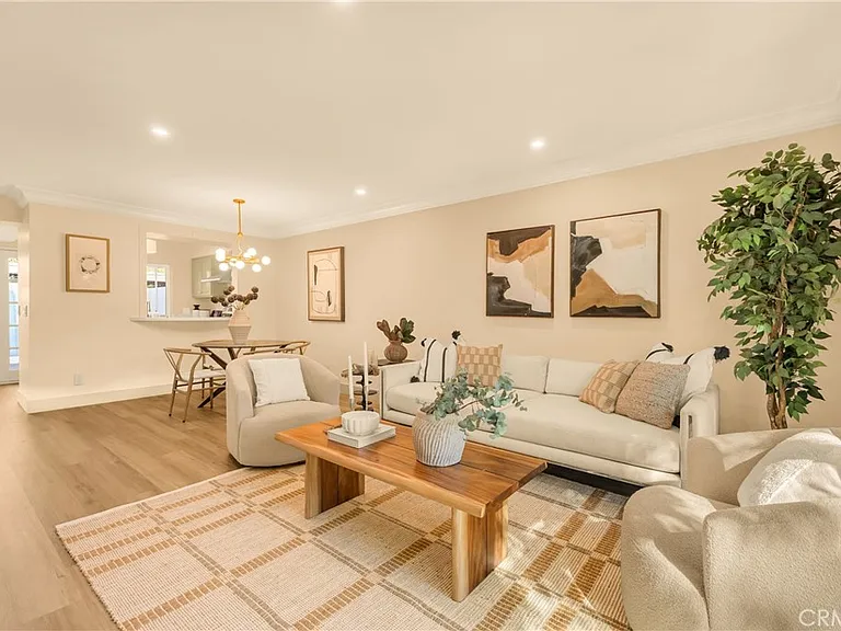 48792 Desert Flower Dr — Photo 1