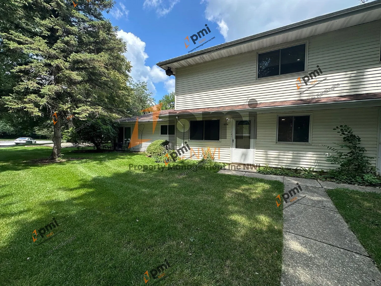 2 bed, 1.0 bath, 1044 sqft, $1,450 — Photo 1