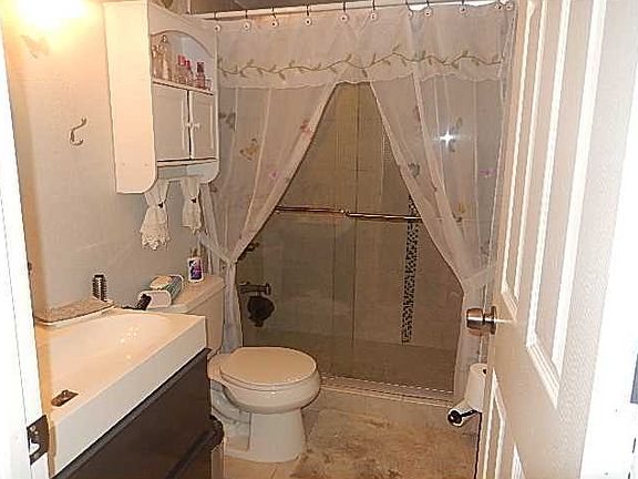 5th image of 9001 SW 77th Ave APT C210