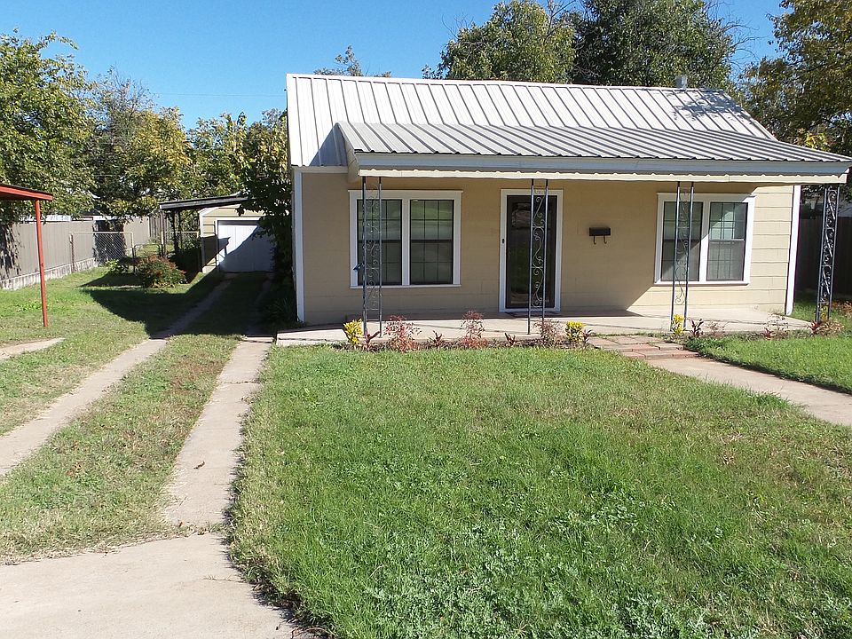 1st image of 302 N 12th St