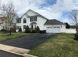 104 Tuna Ct, Manahawkin, NJ 08050