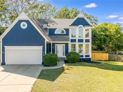 12502 S Shannan Cir, Olathe, KS, 66062