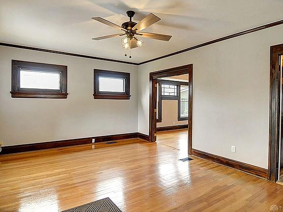 4th image of 2505 Blanchard Ave