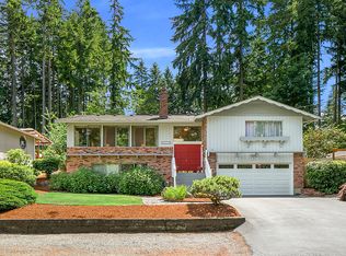 16151 SE 42nd St, Bellevue, WA 98006