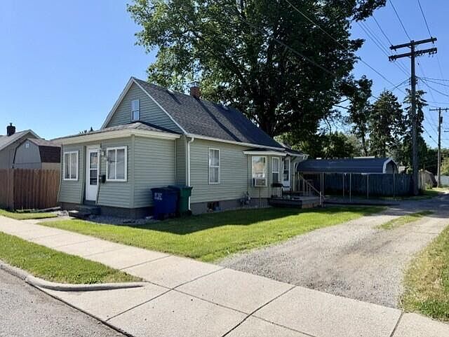 1st image of 108 Tecumseh St