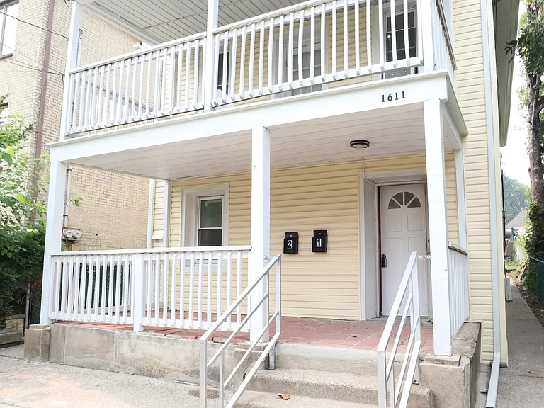 1611 Ann St #1 — Photo 1