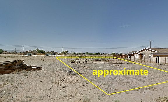 4th image of Redwood Blvd