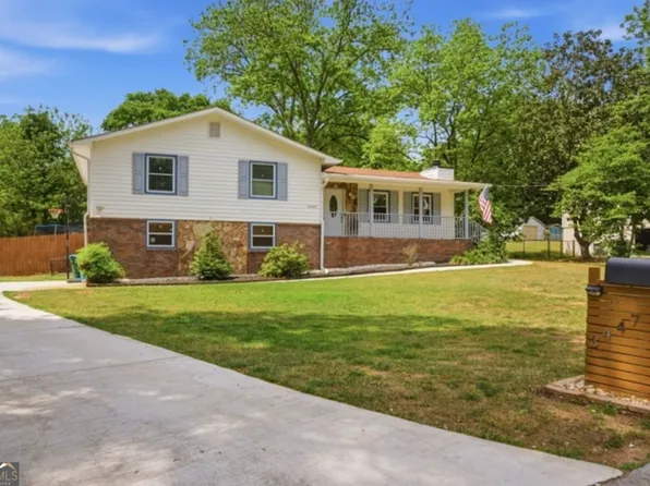 3447 Winston Mason Dr, Snellville, GA 30039