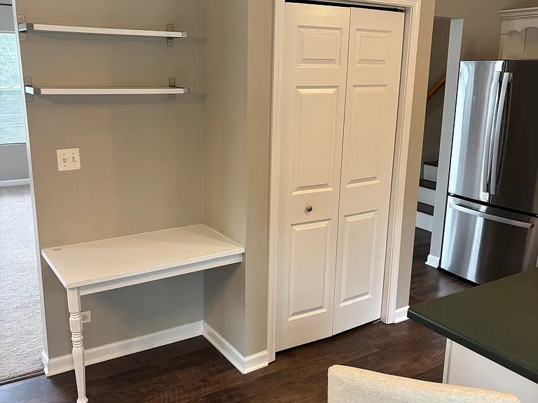 1153 Hillside Ave — Photo 10