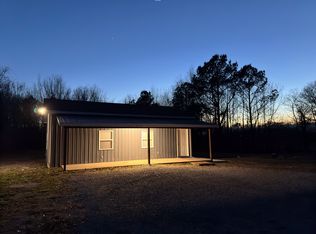 3069 Dr Springs Rd, Carterville, IL 62918