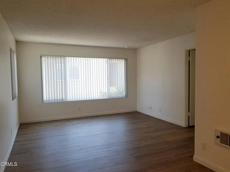 1013 Meta St — Photo 3