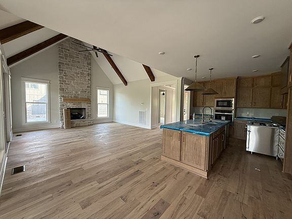 4th image of 2428 River Rd Lot T1