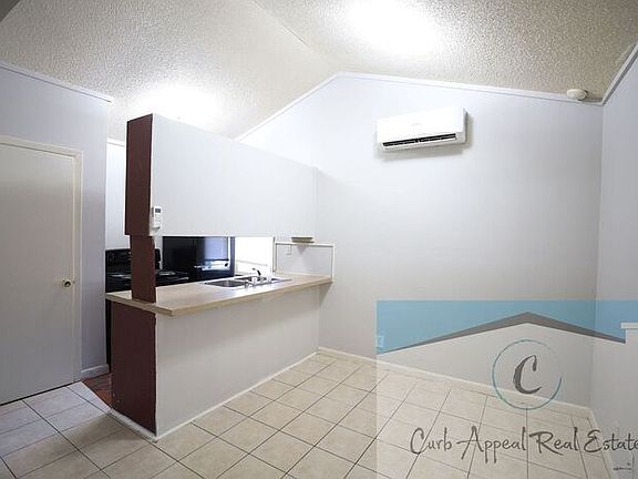 4th image of 509 Marshall St APT A