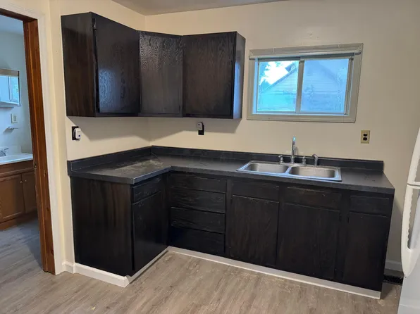 351 & 353 Barclay St, Newark, OH 43055