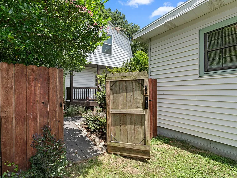 2 Mead Dr #ID1354826P — Photo 36