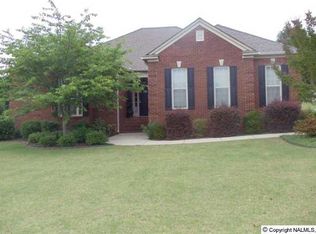 78 Eagle Wing Dr, Decatur, AL 35603