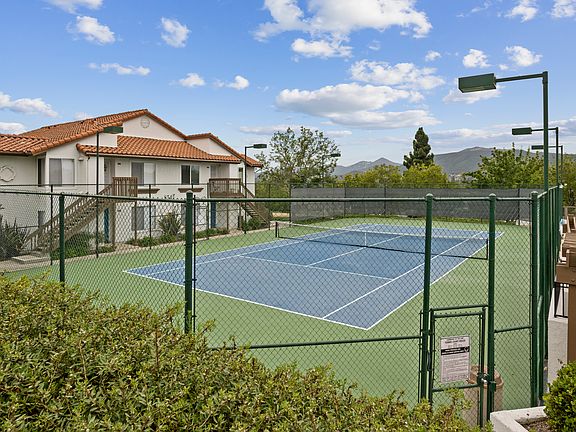 3rd image of 858 S Rancho Santa Fe Rd S #C