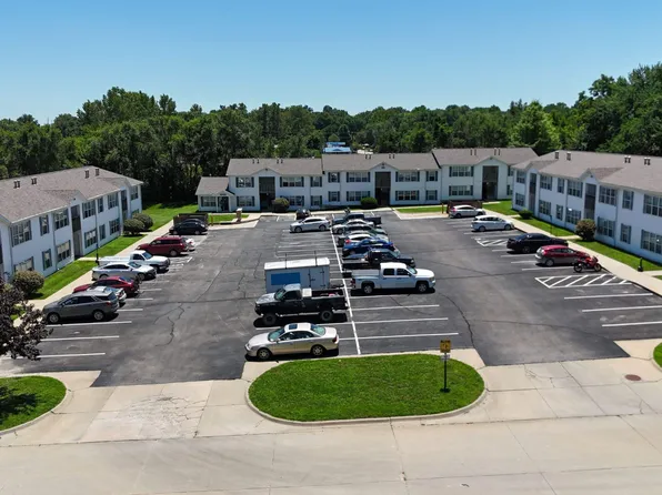 1015 W 14 (Wamego,KS), 1015 W 14th St #9, Wamego, KS 66547