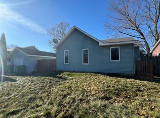 215 Ash Ave, Kingston, IL 60145