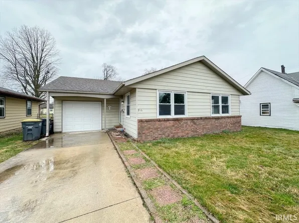 916 Mill St, Tipton, IN 46072