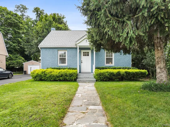 5 W Maple Avenue, Suffern, NY 10901