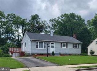 1809 Warren Dr, Woodbridge, VA 22191