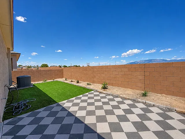9318 Sidreaux Loop NW — Photo 6