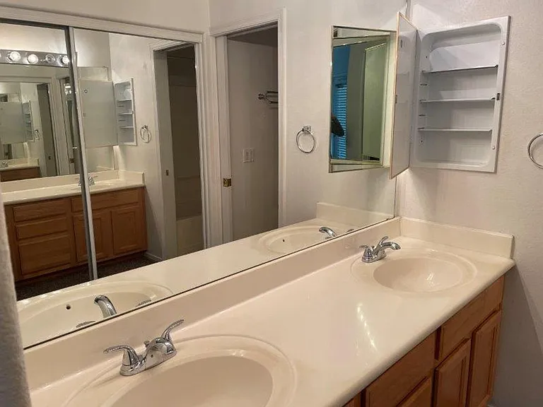 7021 E Earll Dr #210 — Photo 9