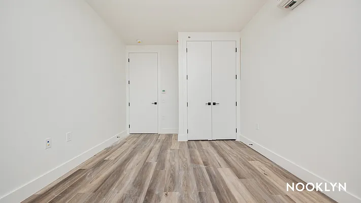 Rented by Nooklyn NYC LLC | media 66