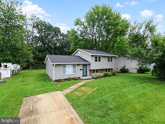 4th image of 8636 Reicher St