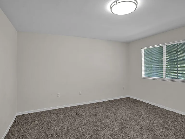 Devonaire HC LLC — Photo 38