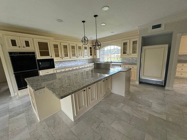 27165 Kestrel Trl — Photo 12