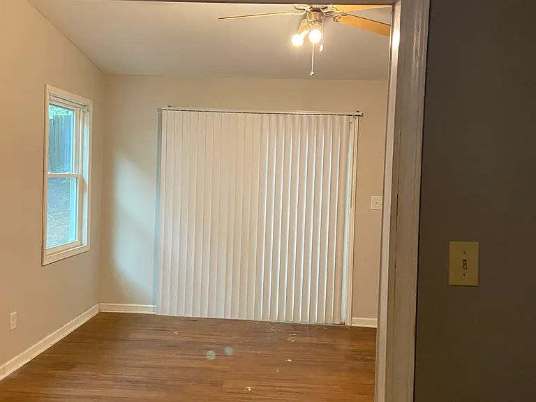 101 Karen Ct #101 — Photo 4