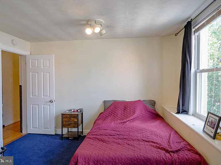 1501 Light St #2 — Photo 10