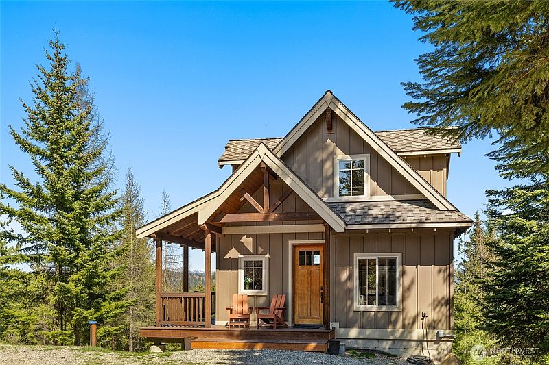 2nd image of 2262 Stone Ridge Drive