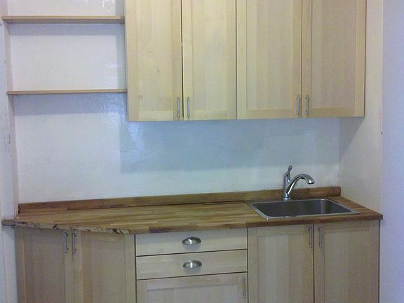 4th image of 917 E 11th Ave #3