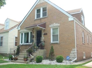 3854 N Pioneer Ave, Chicago, IL 60634