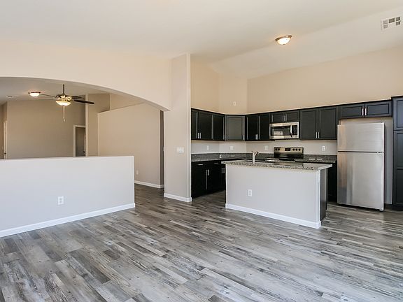4th image of 2635 W Half Moon Cir